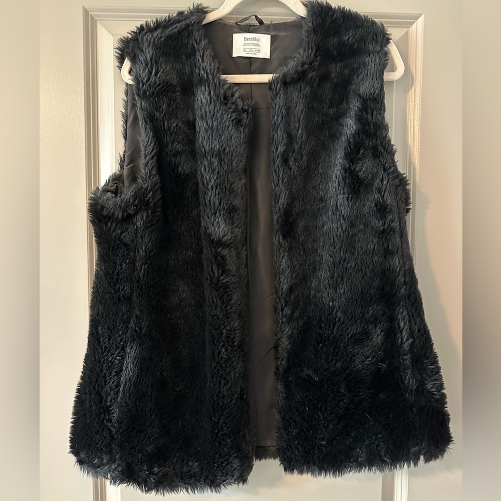 Black Faux Fur vest